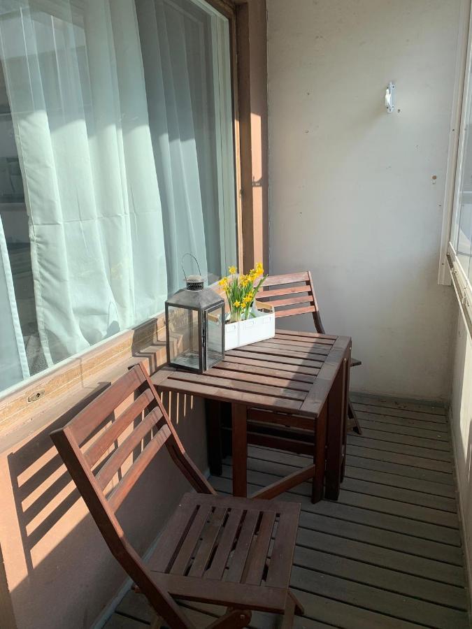 Apartamento Pieni Kaksio Viihtyisaessae Martissa Turku Exterior foto